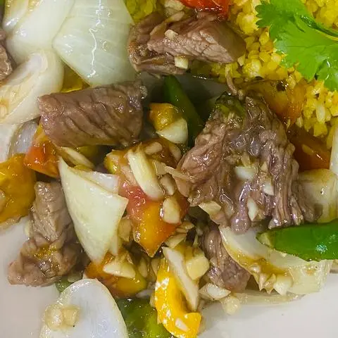 Hình ảnh Bò Lúc Lắc