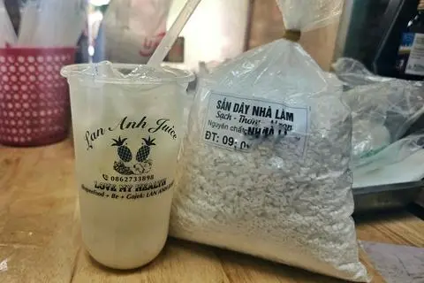 Hình ảnh bột sắn dây pha nước chanh tươi