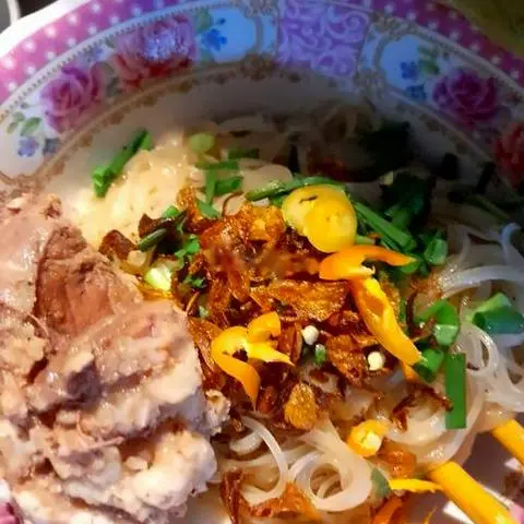 Hình ảnh Hủ tiếu mì khô xương 