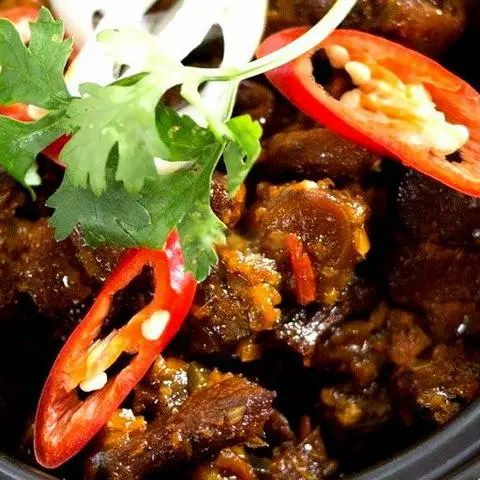 Hình ảnh Chân nấm kho sả