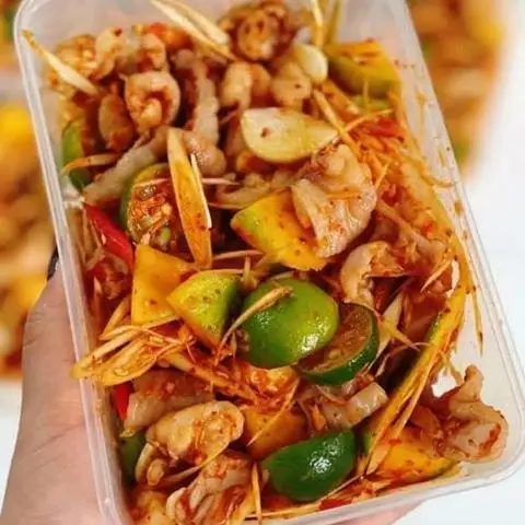 Hình ảnh Chân gà sốt Thái