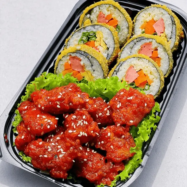 Hình ảnh Combo Gà Viên + Kimbap Chiên