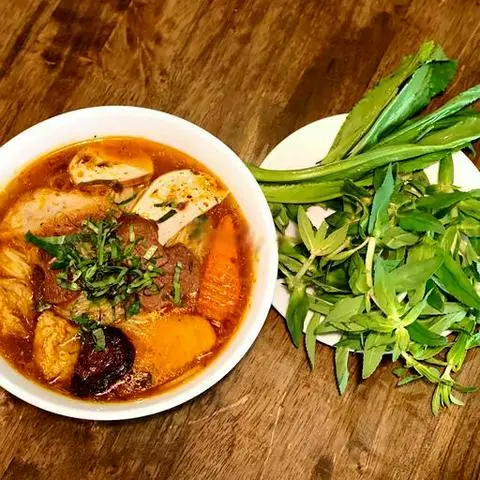 Hình ảnh Hủ tiếu mềm bò kho chay