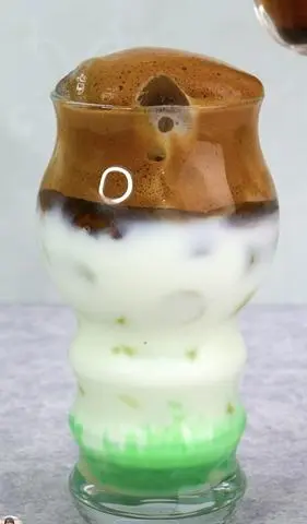 Hình ảnh Latte cafe sữa bạc hà