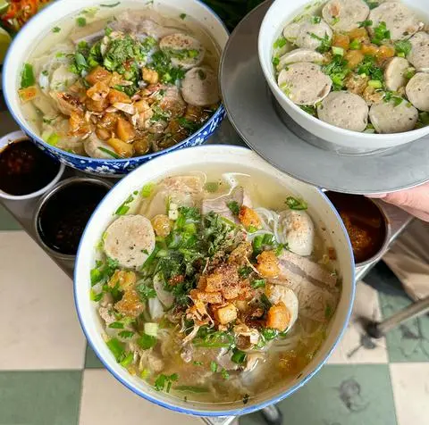 Hình ảnh Hủ tíu nạm - bò viên