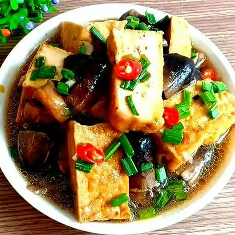 Hình ảnh Đậu hũ kho nấm