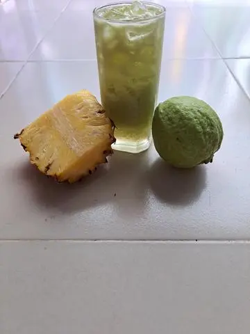 Hình ảnh Nước ép thơm  - ổi