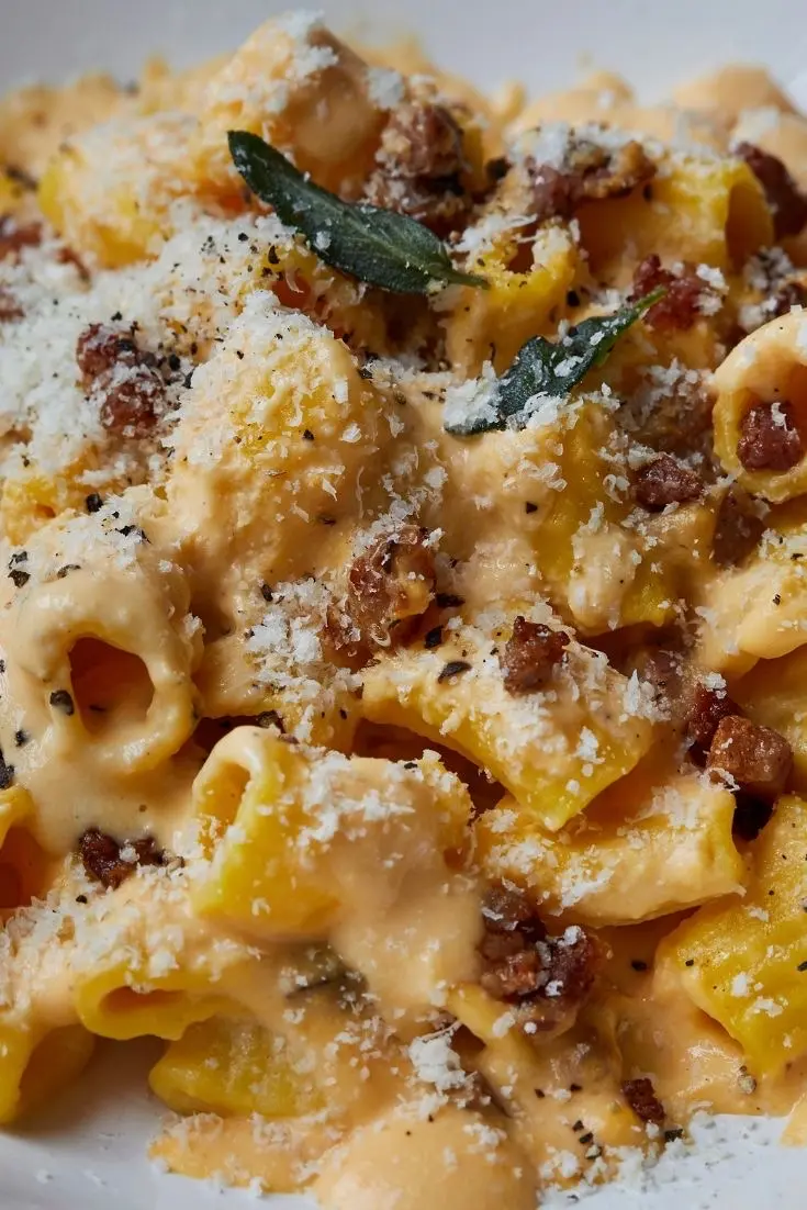 Hình ảnh Rigatoni bacon sốt kem 