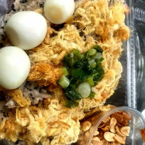 Hình ảnh Bánh đa trộn chà bông mỡ hành chấm sốt me bơ