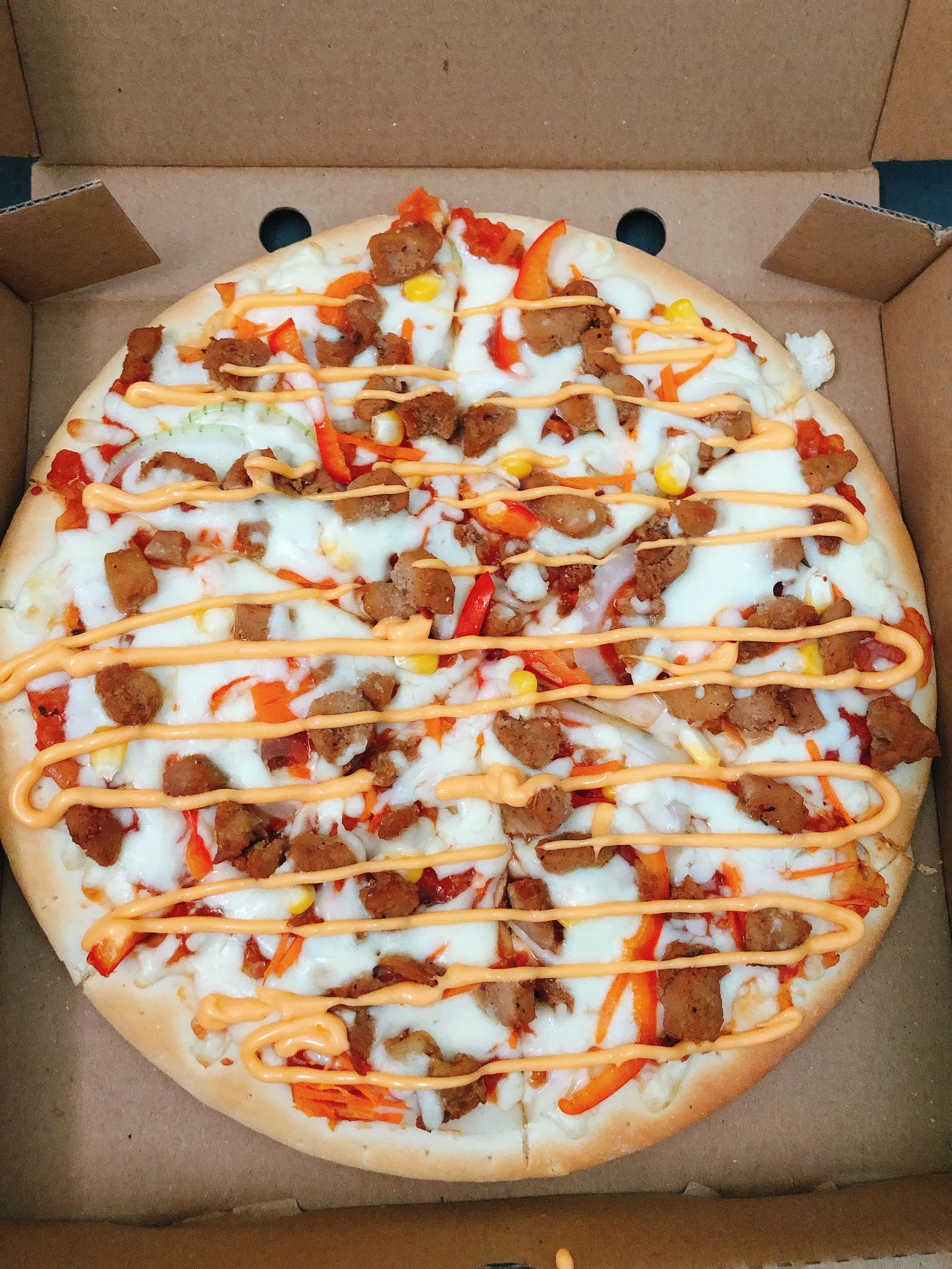 Hình ảnh Pizza gà nướng