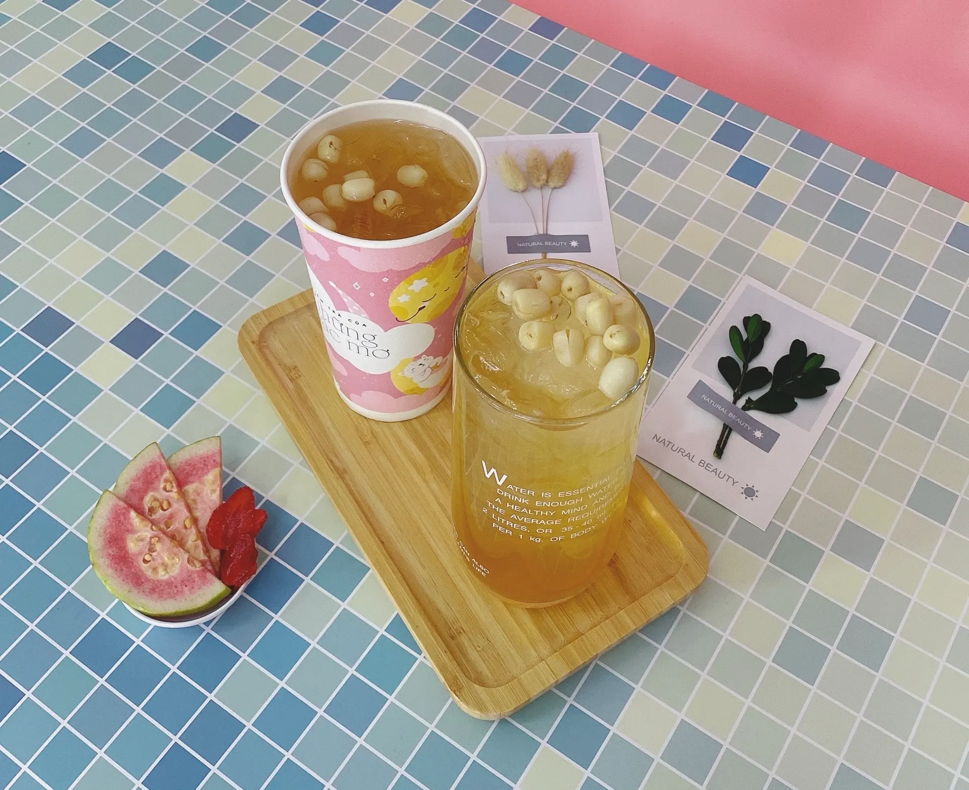 Hình ảnh Trà Sen Vàng