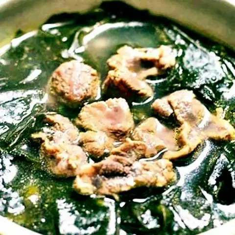 Hình ảnh Canh rong biển thịt bò