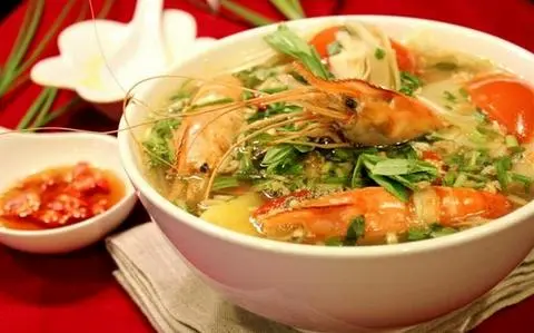 Hình ảnh Canh chua tôm biển