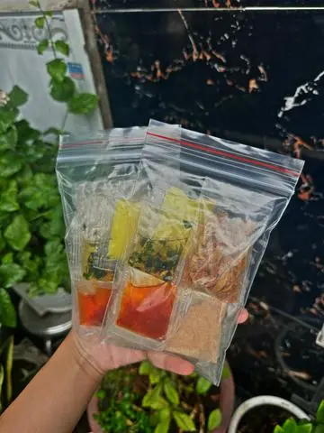 Hình ảnh BÁNH TRÁNG DẦU HÀNH ( BƠ - SATE - HÀNH PHI )