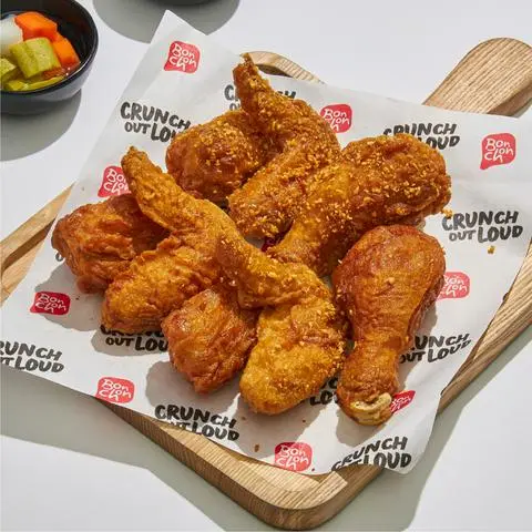 Hình ảnh Chicken Combo (size M) - 6pcs Wings, 2 Drumsticks - Combo gà (size M) - 6 cánh, 2 đùi gà