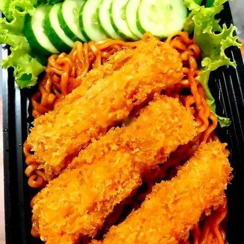 Hình ảnh Mì cay thanh cua chiên xù