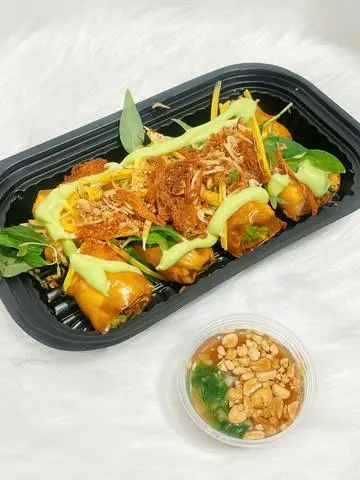 Hình ảnh Bánh tráng bơ hoa quả