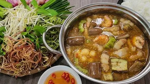 Hình ảnh Cơm mắm kho cá hú + ba rọi