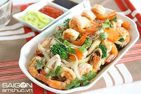 Hình ảnh Nui xào tôm