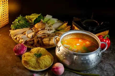 Hình ảnh Lẩu Nhà Tuệ (lớn)