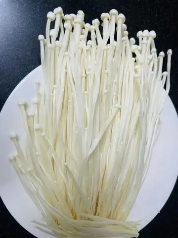 Hình ảnh Nấm Kim Châm 