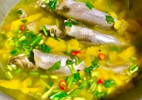 Hình ảnh Cơm Cá Bống Thệ Huế Nấu Thơm