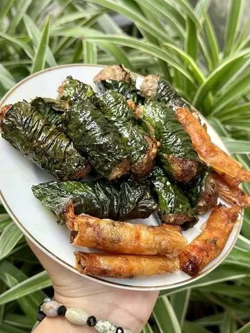 Hình ảnh Bún bò lá lốp