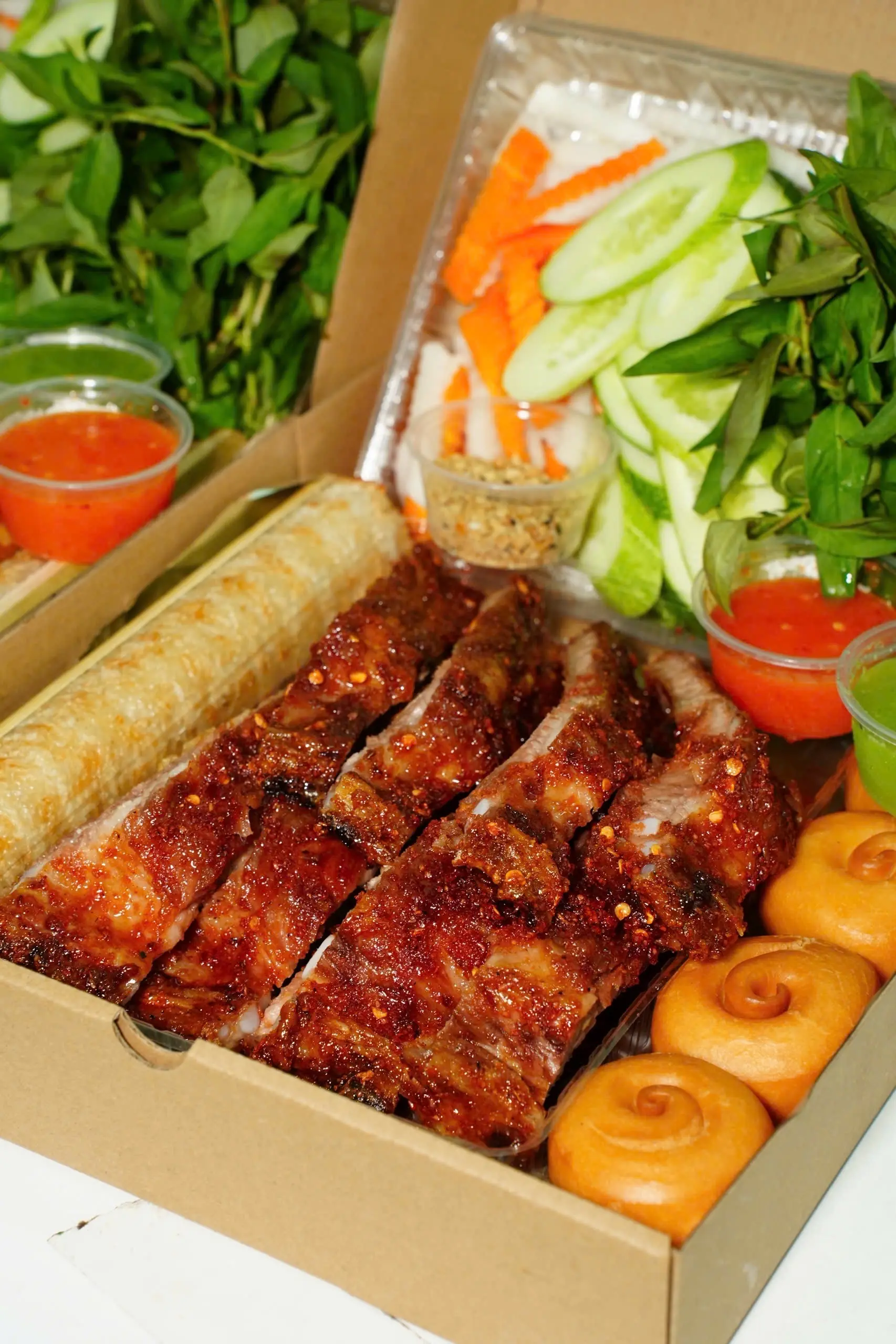 Hình ảnh Combo Sườn Quay- Sốt thảo dượt