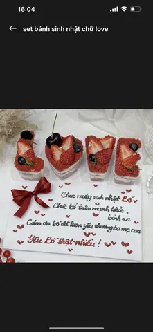 Hình ảnh Set bánh sinh nhật chữ love