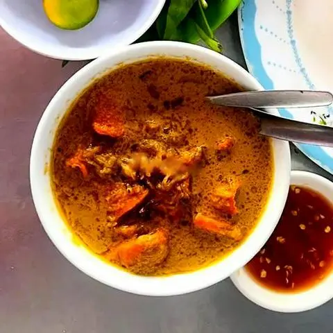 Hình ảnh Phá lấu nước