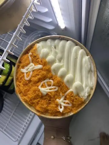 Hình ảnh Bánh Bông Lan Thường Xốt Mix Chà Bông Không Trứng Muối