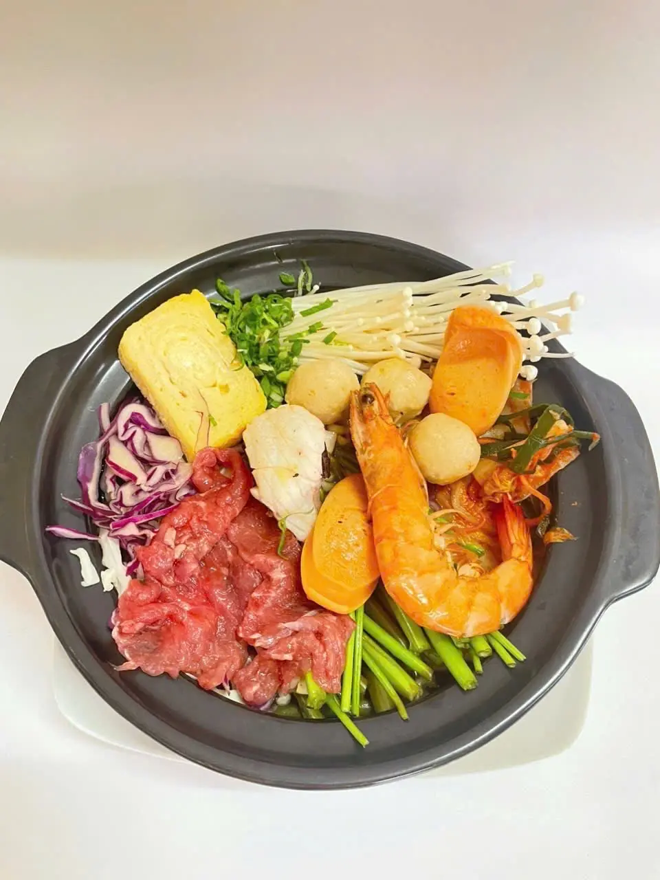 Hình ảnh Mì kim chi thập cẩm