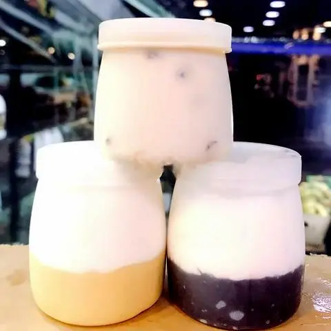 Hình ảnh Combo 3 hũ sữa chua
