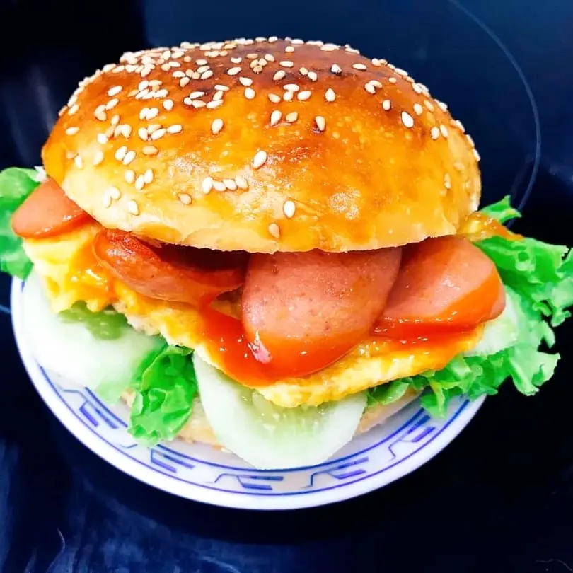 Hình ảnh Hamburger Xúc Xích Trứng