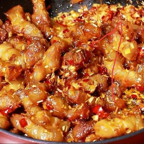 Hình ảnh Cơm ba rọi cháy sả