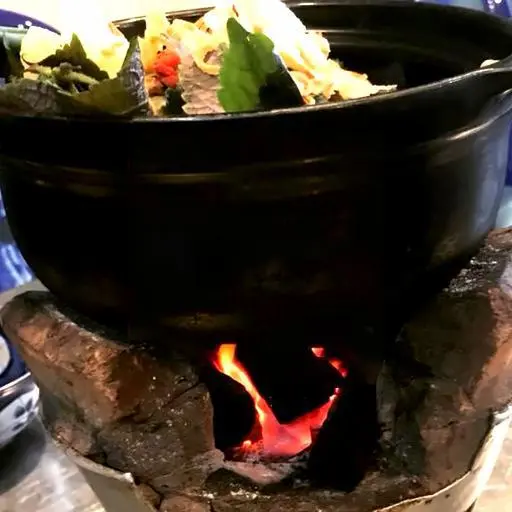 Hình ảnh Lẩu dê nhỏ (Bao gồm rau, mì)