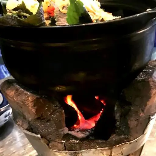 Hình ảnh Lẩu dê lớn (Bao gồm rau, mì)