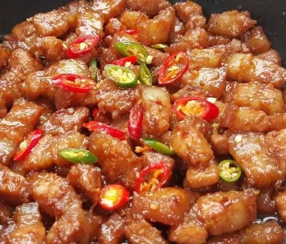 Hình ảnh Cơm + Thịt xào mắm ruốc