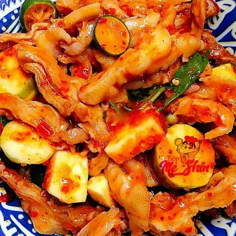 Hình ảnh Chân gà rút xương trộn sate cay - mặc định cay