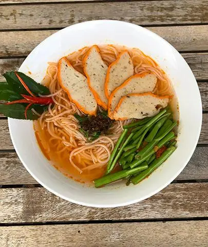 Hình ảnh Bún Thái chả cua