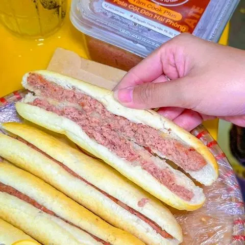 Hình ảnh Combo 3 bánh mì que