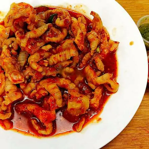 Hình ảnh Chân gà rút xương Hàn Quốc cay - mặc định cay