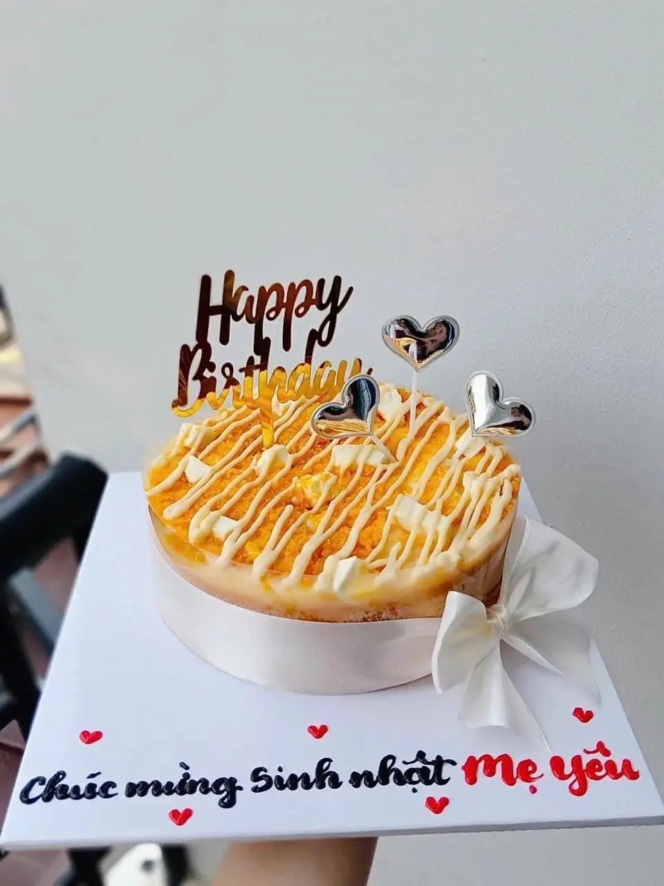 Hình ảnh Bánh sinh nhật bông lan trứng muối Full phô mai