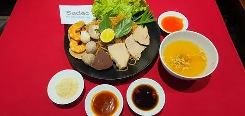 Hình ảnh Hủ Tiếu Sa Đéc Nhà Gỗ