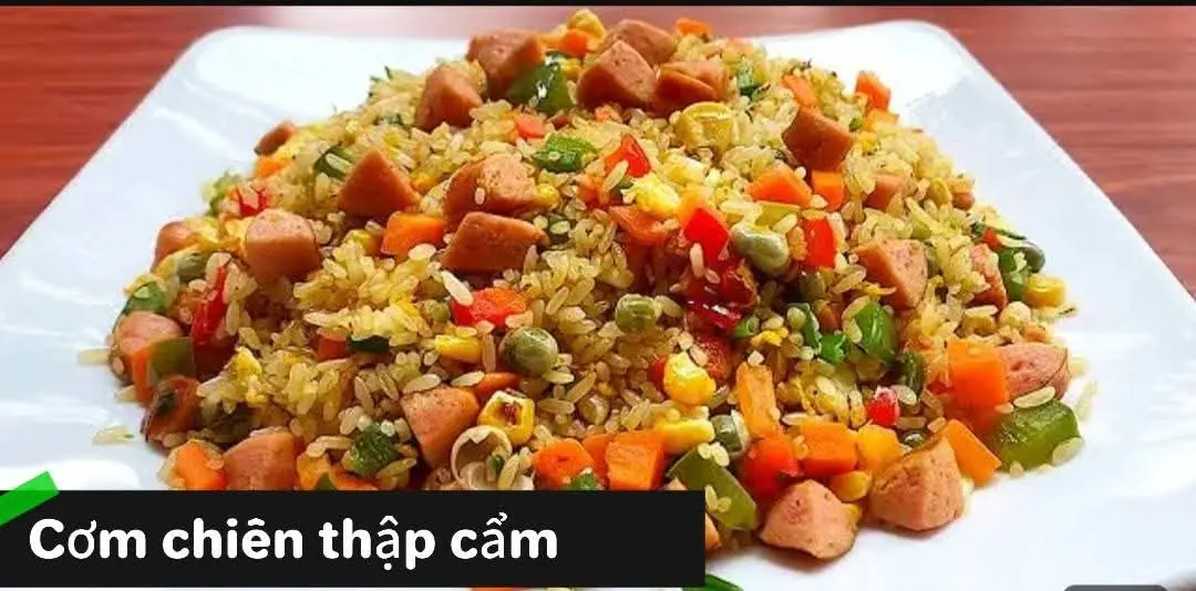 Hình ảnh Cơm chiên thập cẩm
