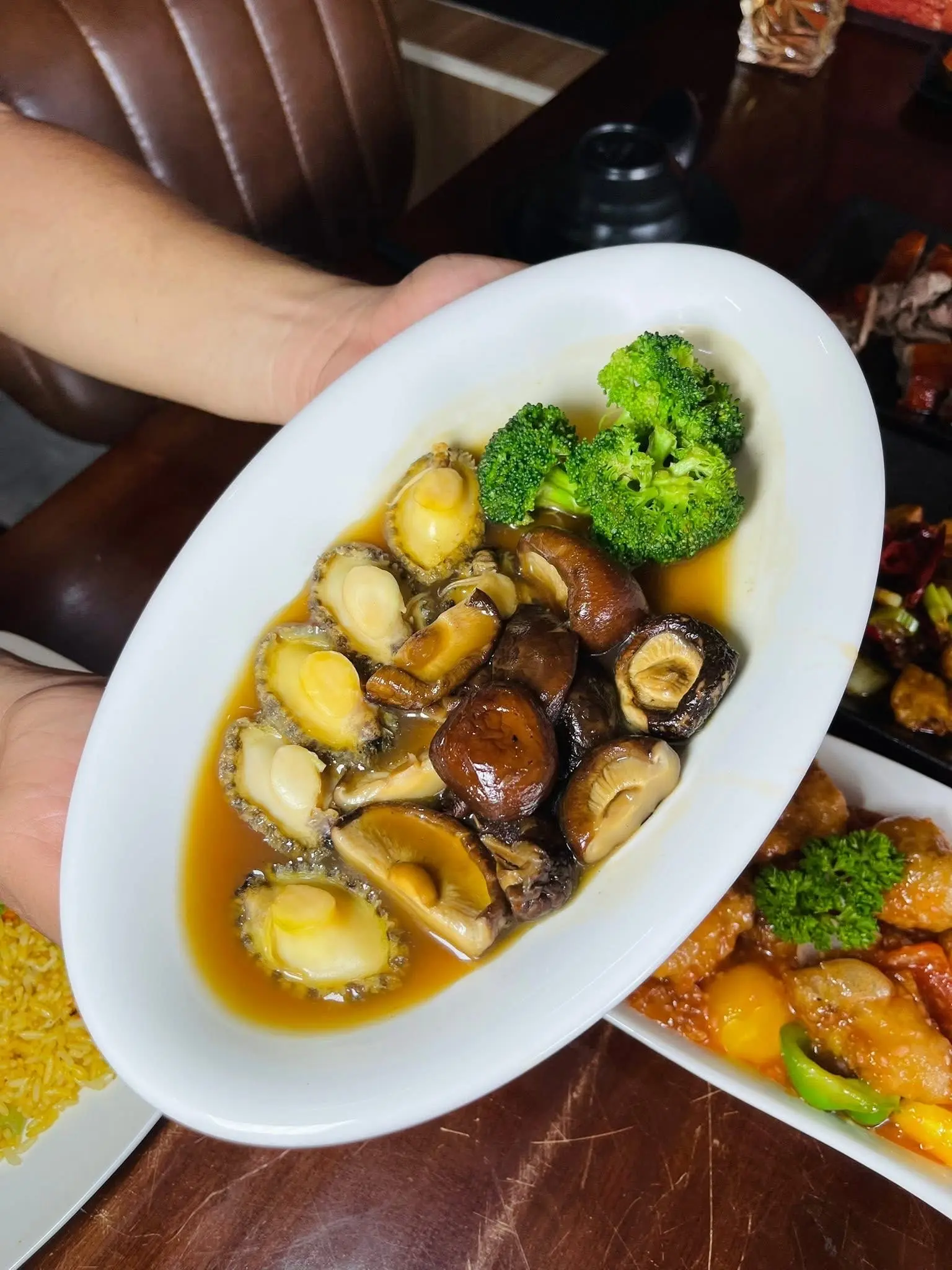 Hình ảnh Bào ngư hấp dầu hào