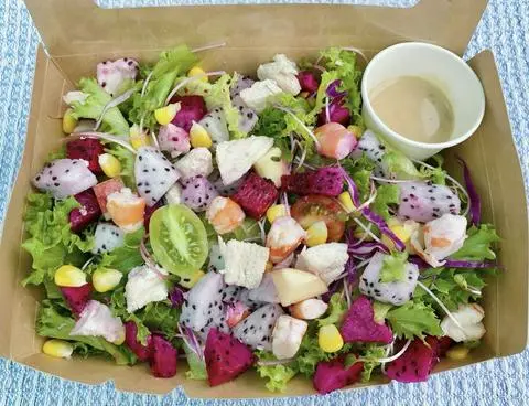 Hình ảnh Salad giải cứu thanh long ( hot )