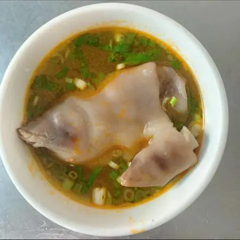 Hình ảnh Giò Heo Thêm