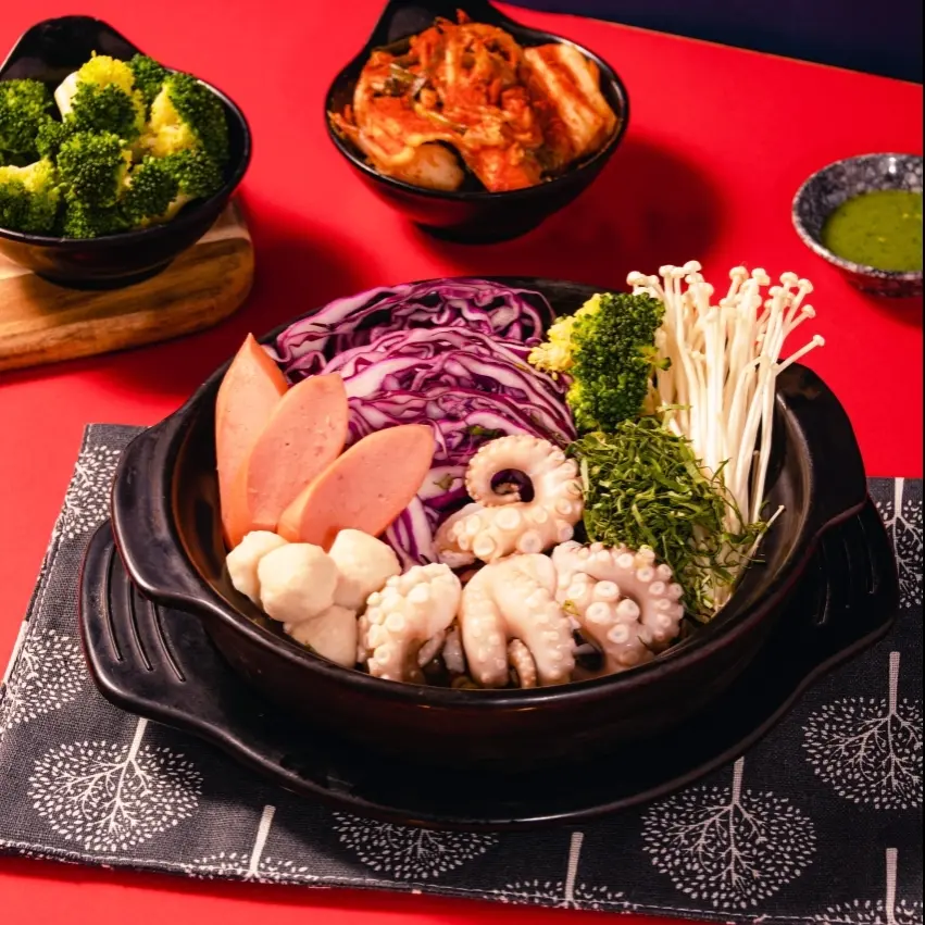 Hình ảnh Mì kim chi bạch tuộc 