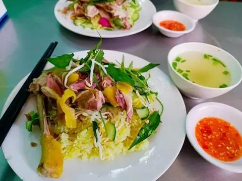 Hình ảnh Cơm đùi gà